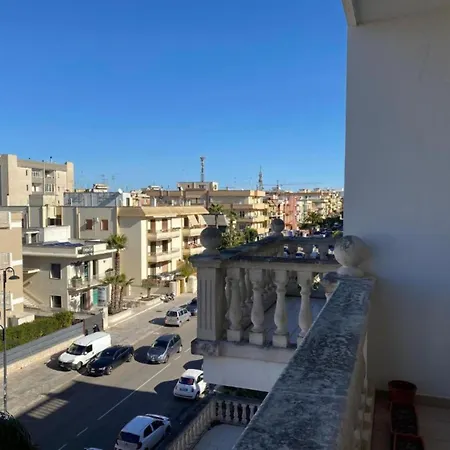 Apartment Divina *